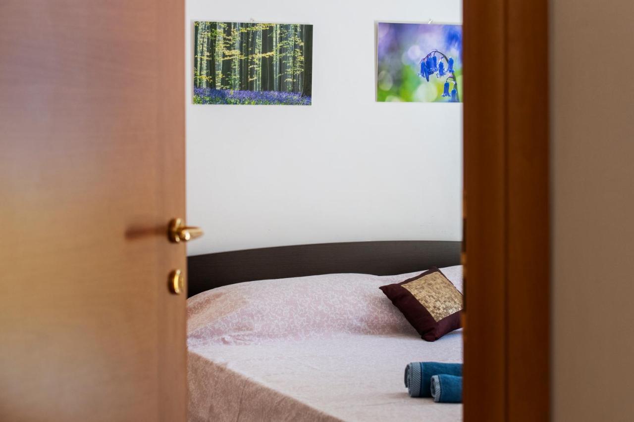 Marina Apartment Сан-Бенедетто-дель-Тронто Екстер'єр фото